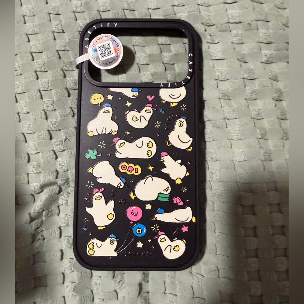 Casetify IPhone 17 Pro Max DUCKS impact case